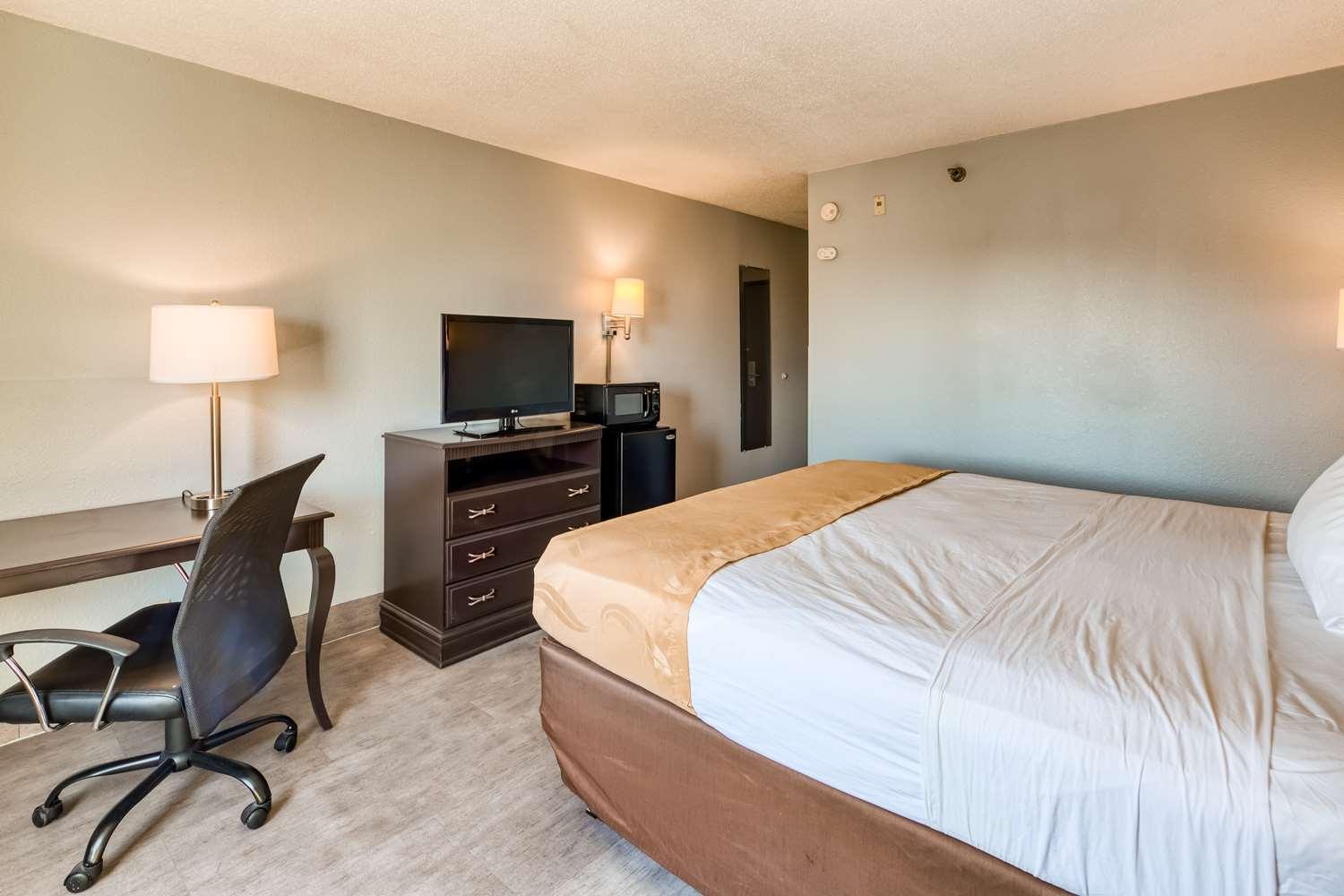 Surestay Plus Hotel By Best Western Durham Medical Center Экстерьер фото
