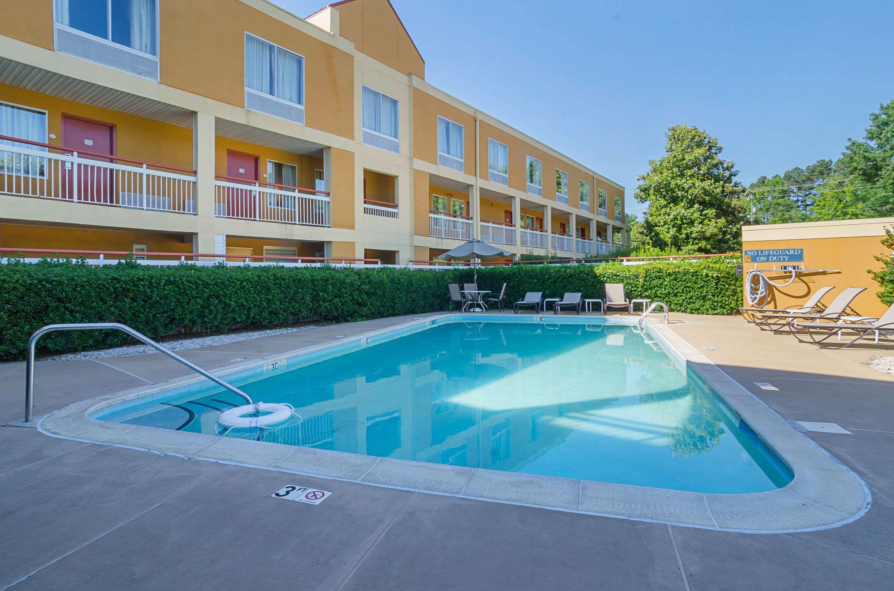 Surestay Plus Hotel By Best Western Durham Medical Center Экстерьер фото