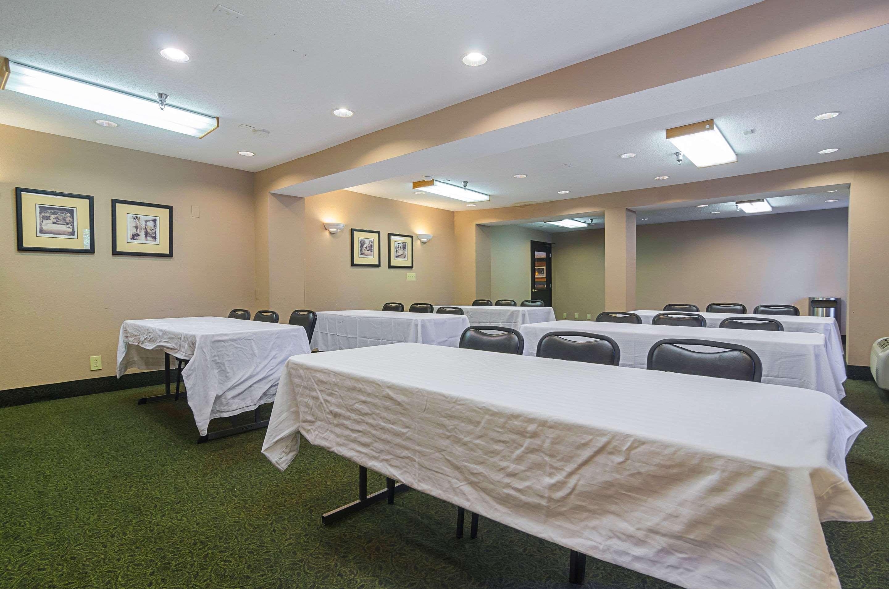 Surestay Plus Hotel By Best Western Durham Medical Center Экстерьер фото