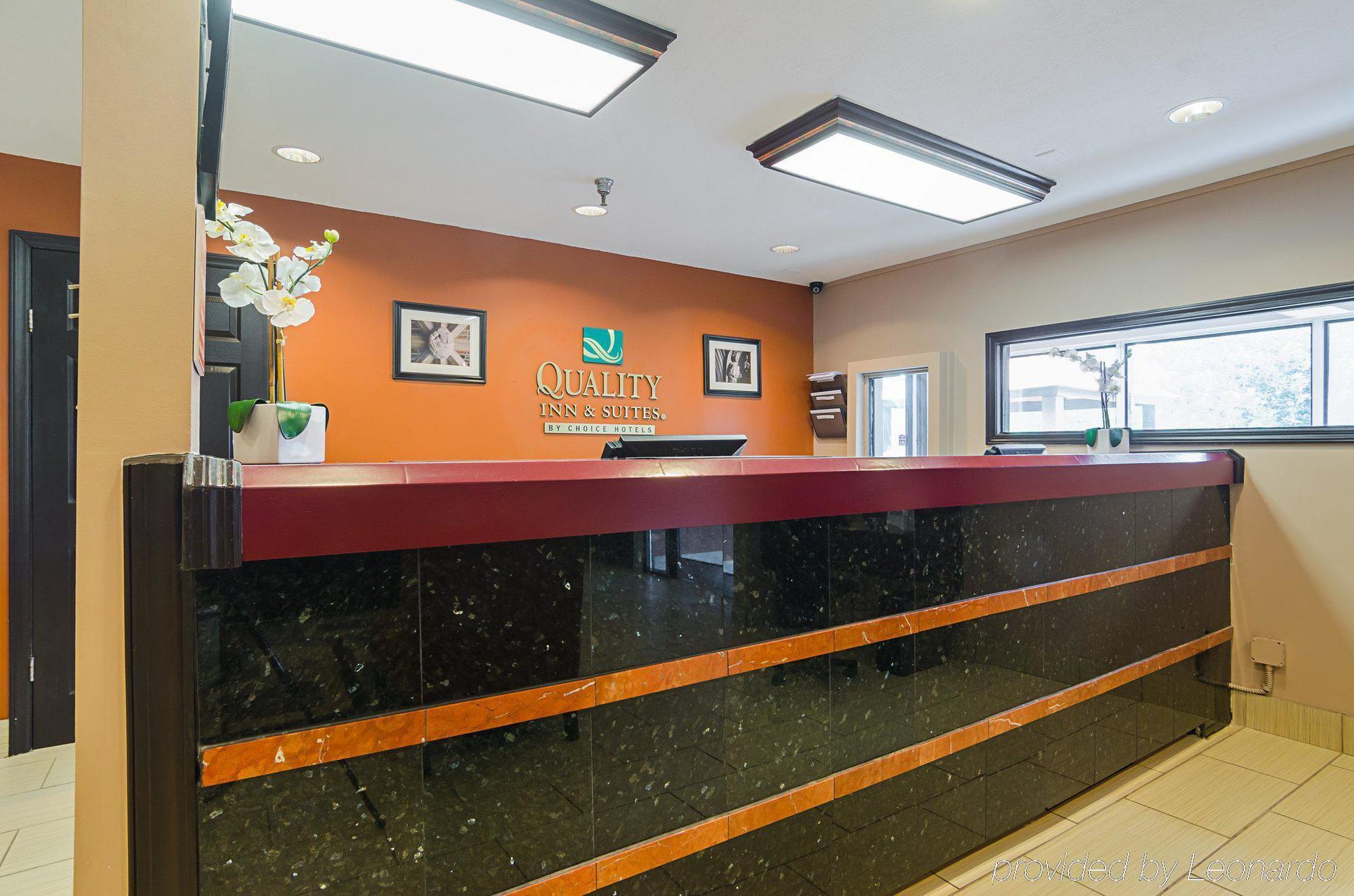 Surestay Plus Hotel By Best Western Durham Medical Center Экстерьер фото