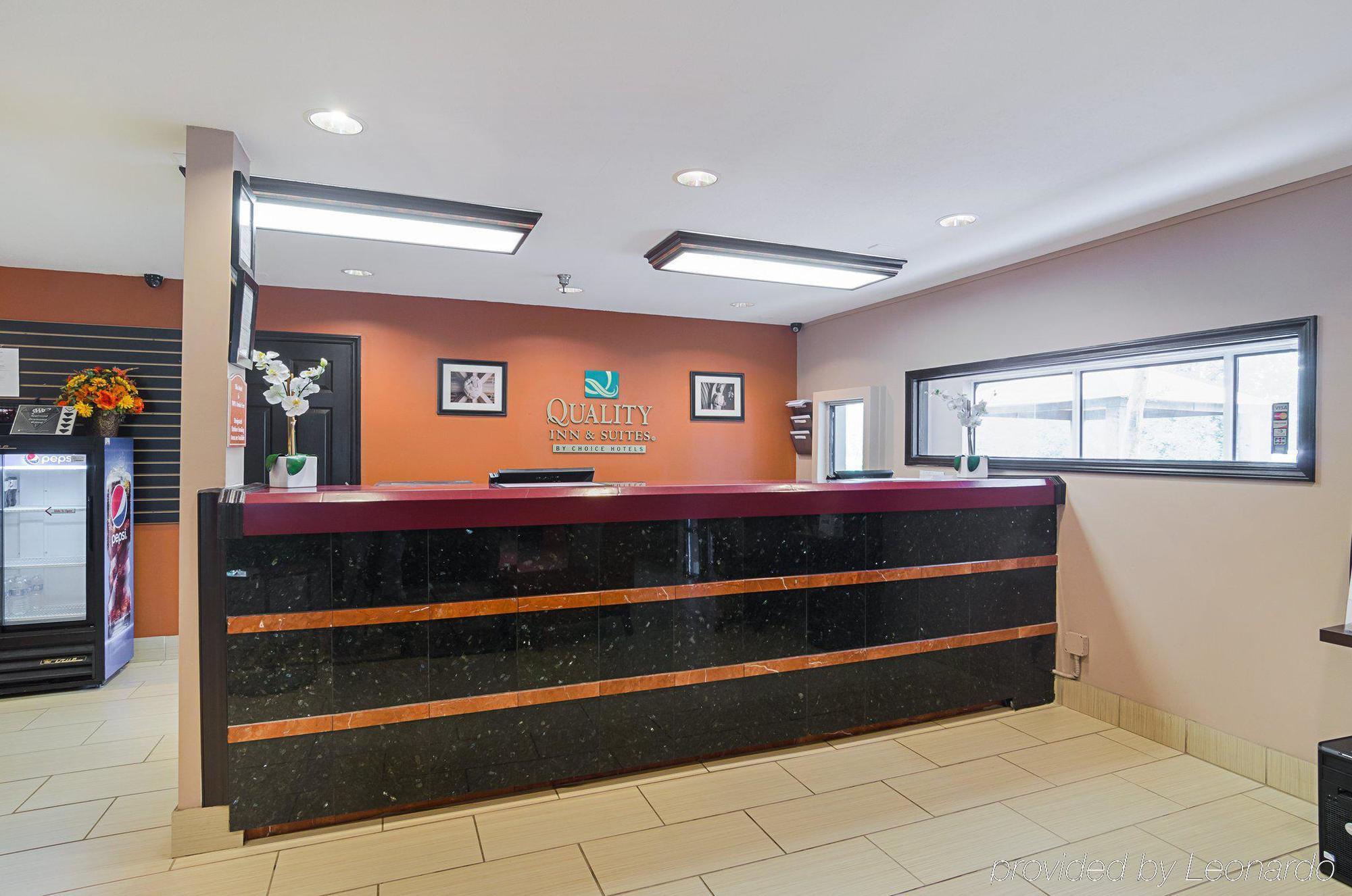 Surestay Plus Hotel By Best Western Durham Medical Center Экстерьер фото